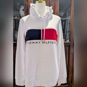 NWT TOMMY Hilfiger Sport White Medium Lightway Pullover Funnel Neck Sweatshirt